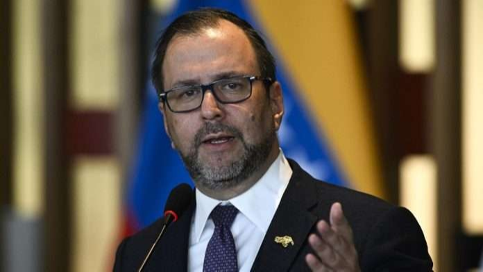 Venezuela exige a Trinidad y Tobago no ser usada para maniobras de la CIA