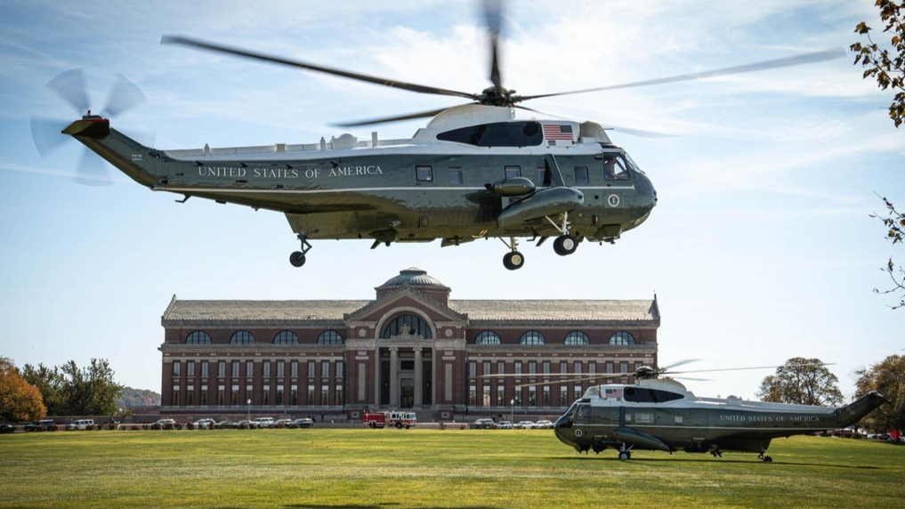 Funcionarios de Washington se mudan a bases militares