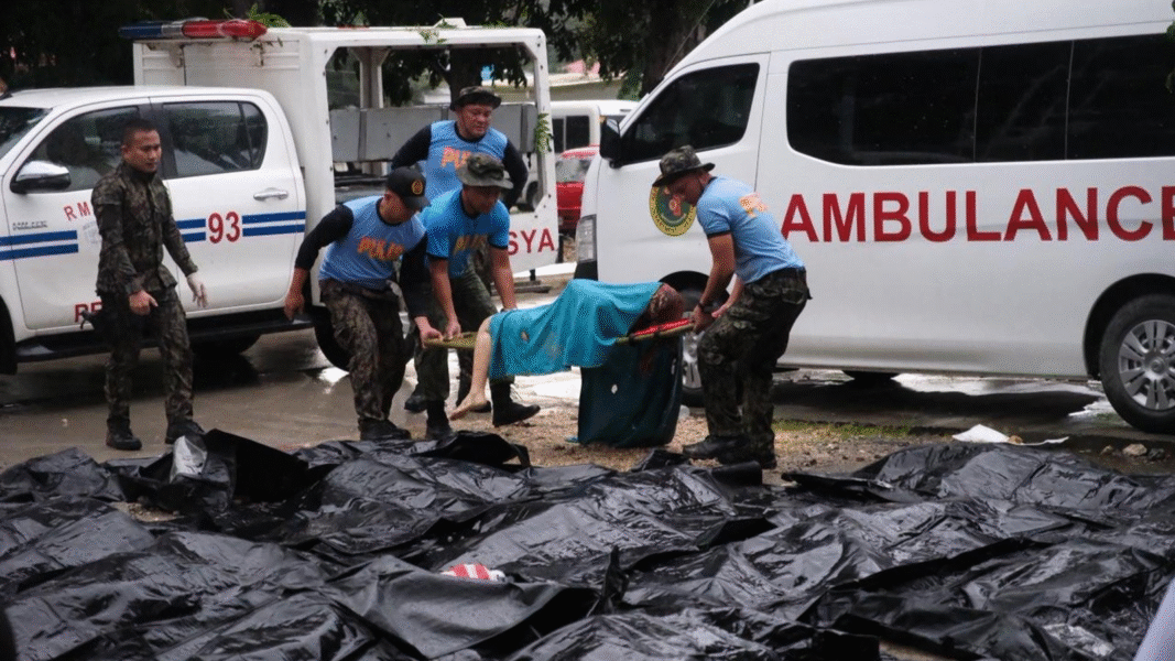 Filipinas es sacudida por un terremoto