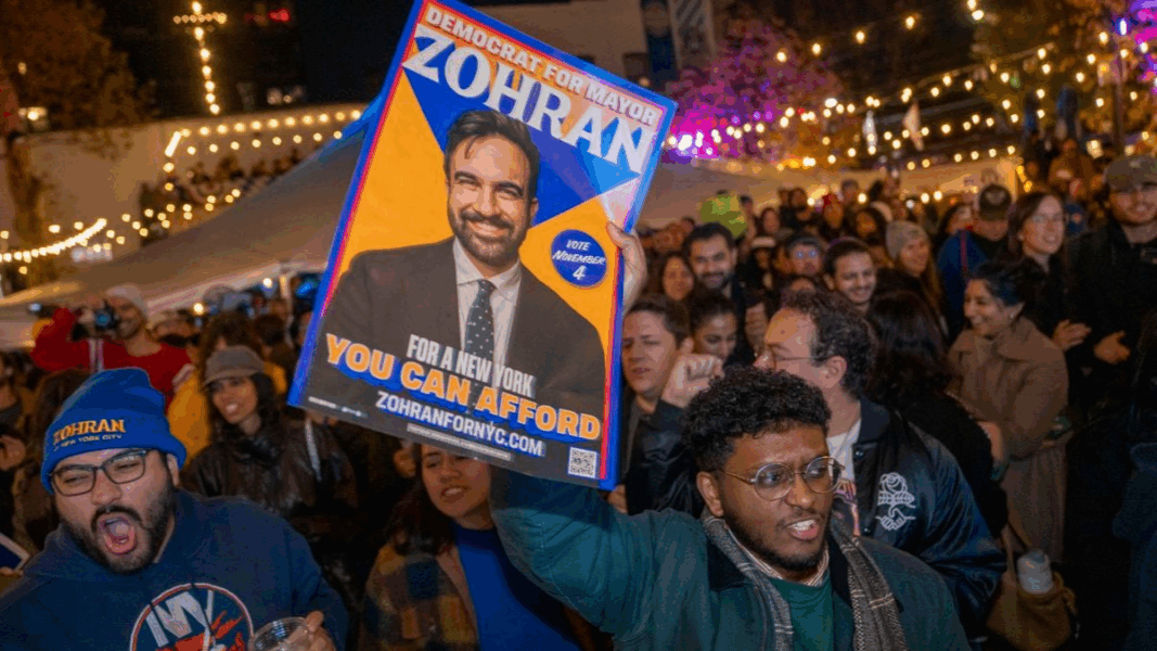 Giro radical en NY: Gana el socialista musulmán Zohran Mamdani