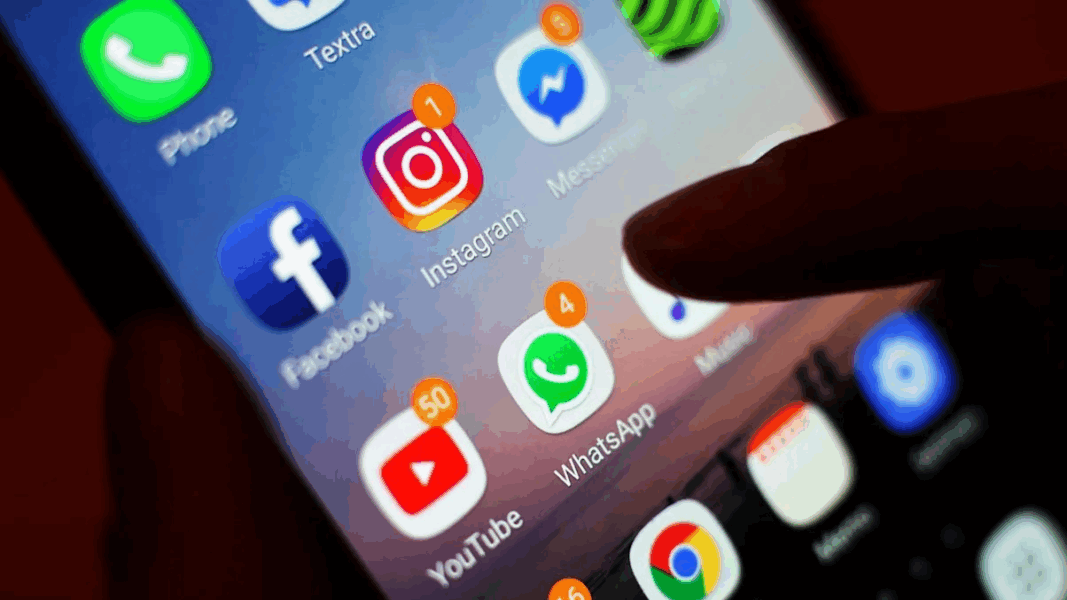 Malasia prohibirá las redes sociales a menores de 16 años