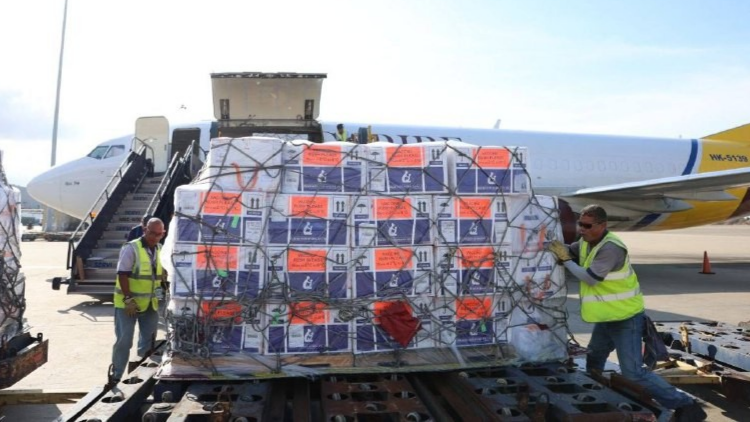 Más de 250 mil vacunas llegan a Venezuela