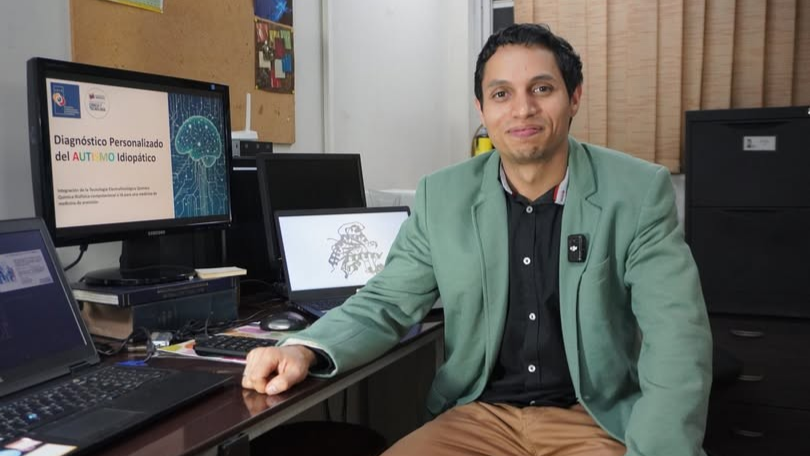 Talento venezolano: Dr. Lenín González crea un proyector innovador