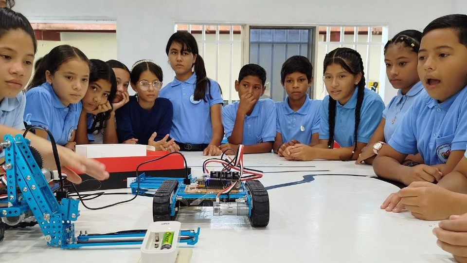 De la semilla al software: así se prepara la próxima generación científica en Venezuela