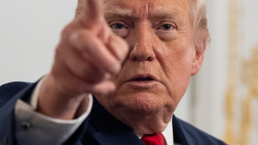 Trump detendrá la entrada de migrantes del «tercer mundo»