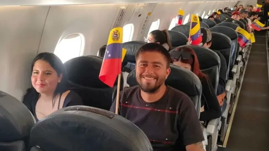 Vuelo 93: 136 venezolanos llegan desde Arizona