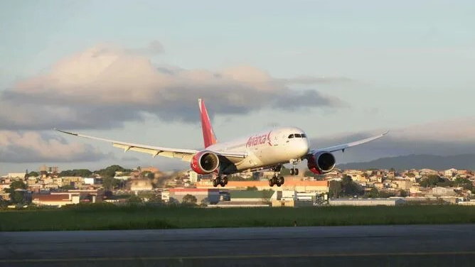 Vuelos en Venezuela continúan con normalidad (VIDEO)