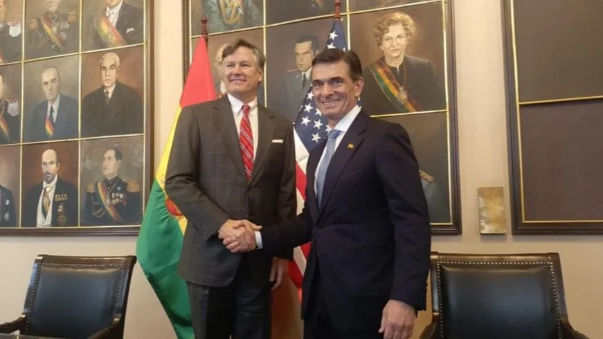 EE.UU. y Bolivia reanudan relaciones diplomáticas