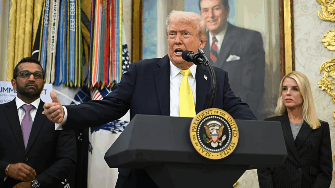 Trump aprueba operaciones encubiertas de la CIA en Venezuela