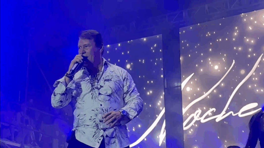 Las voces que encendieron la Feria de la Chinita