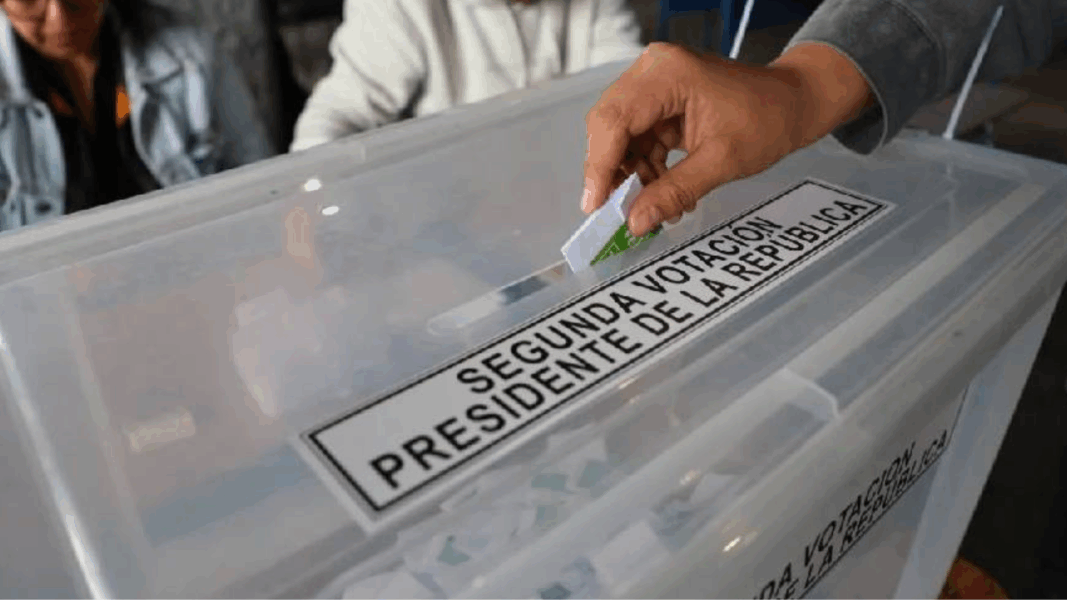 Chile vota con calma y alta expectativa por los resultados