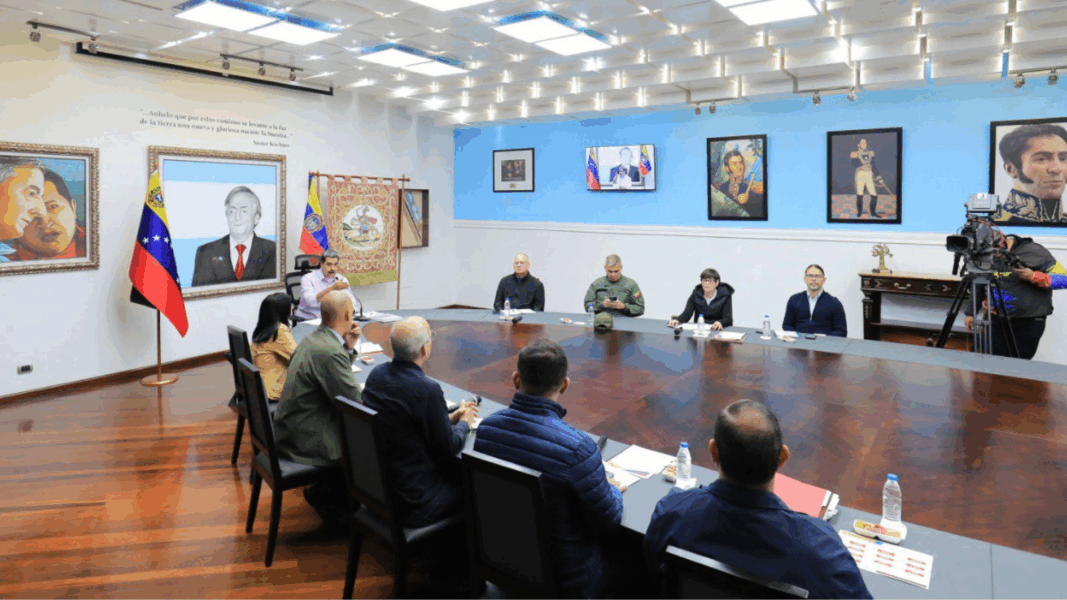 Maduro acusa a la prensa estadounidense de construir una “realidad virtual” contra Venezuela