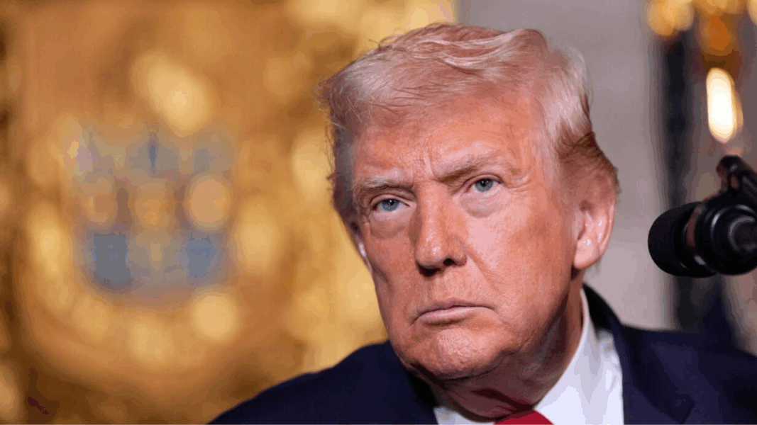 Trump fabrica relato bélico y asegura que EE. UU. atacó infraestructura en Venezuela