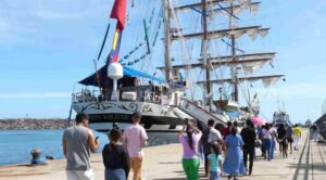 Buque Escuela Simón Bolívar