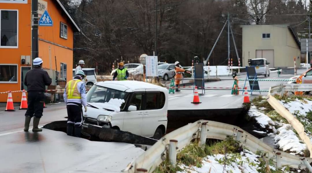 Crece la cifra de heridos por el terremoto en Japón