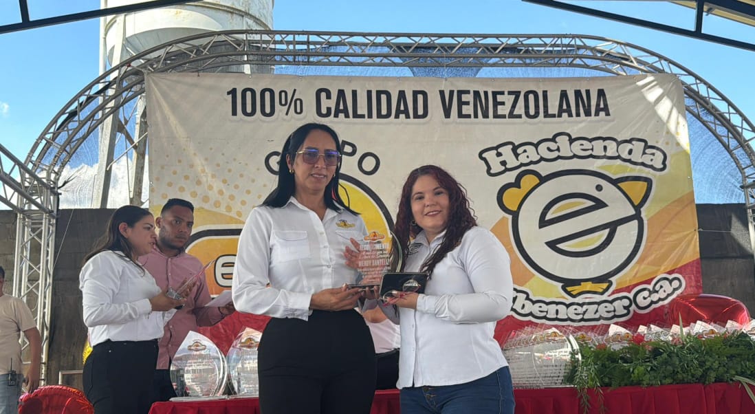 Fin de año con reconocimiento: Grupo Ebenezer honra a sus trabajadores