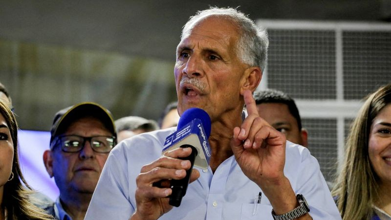 Nasry Asfura lidera el escrutinio preliminar en Honduras