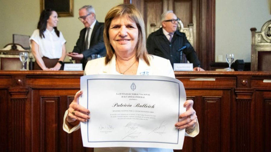 Patricia Bullrich renuncia como ministra de Seguridad de Argentina