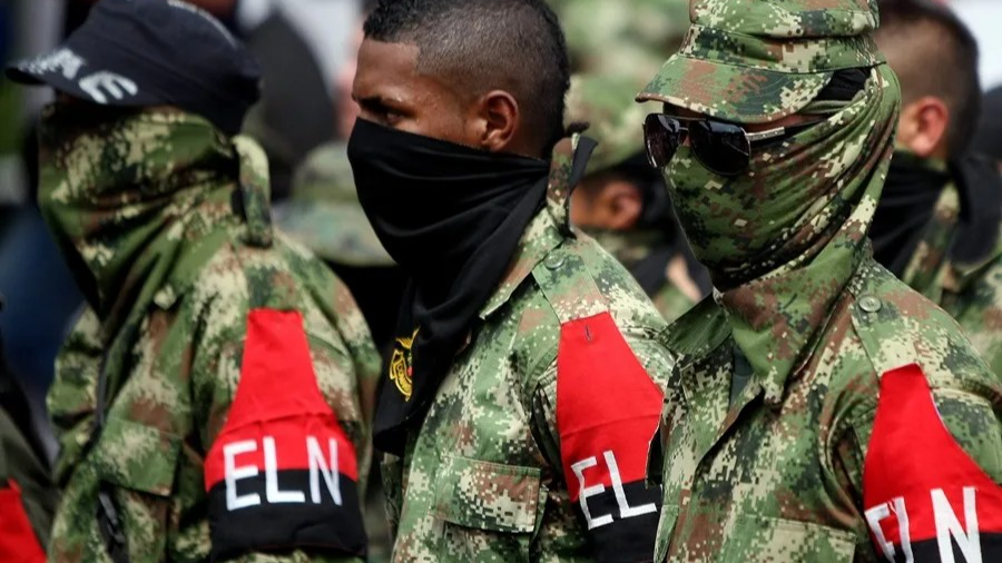 El ELN anuncia cese al fuego por la temporada navideña