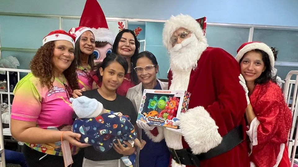 Así fue la fiesta navideña para los niños de la CHET Carabobo
