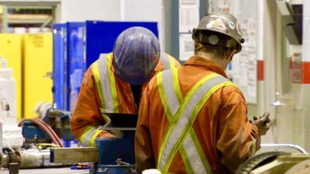 Canadá suspende programa de empleo para refugiados