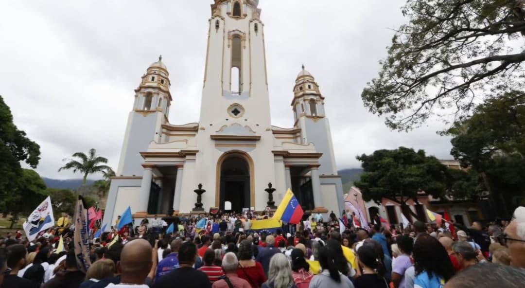 Movimientos sociales se movilizaron para exigir la liberación del presidente Maduro