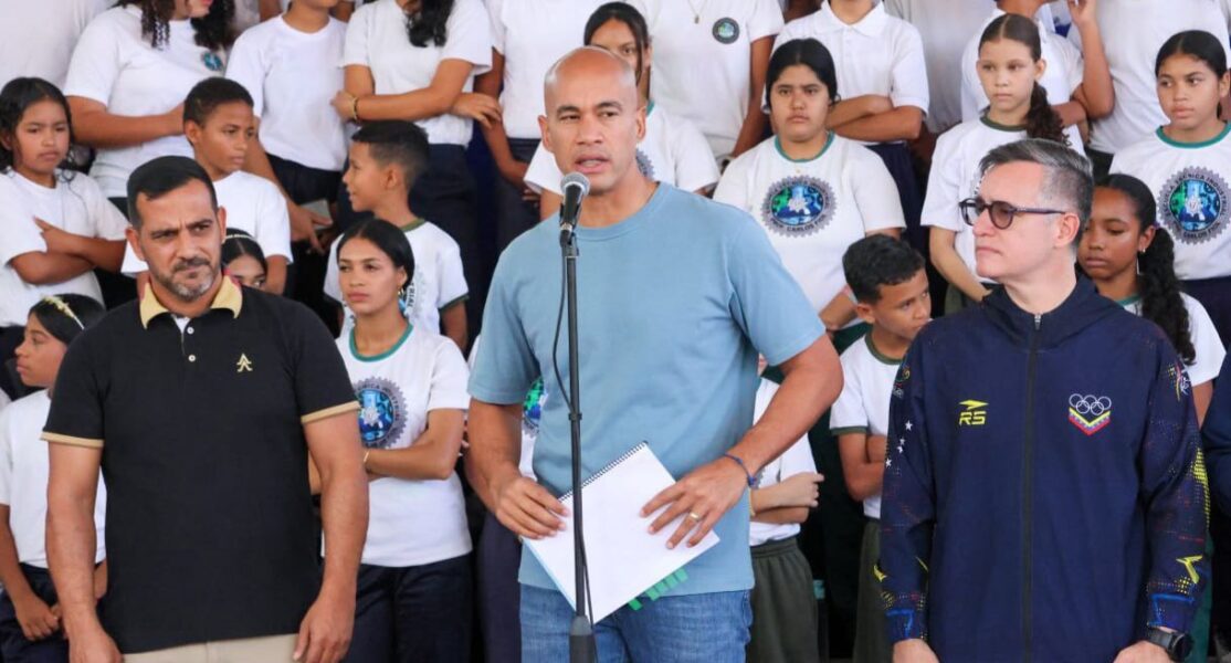 Héctor Rodríguez anuncia la creación de 5.000 nuevas aulas de educación inicial