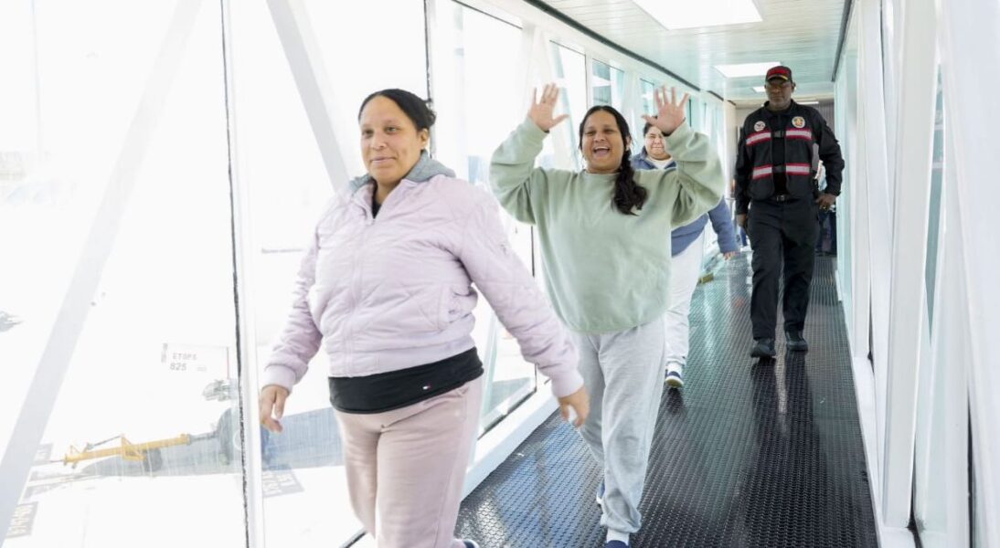 Más de 300 venezolanos regresan a casa en el vuelo 105 de la Gran Misión Vuelta a la Patria