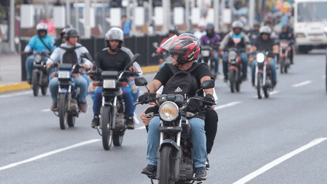 ¡Atención motorizados! Así quedaron los impuestos en Caracas
