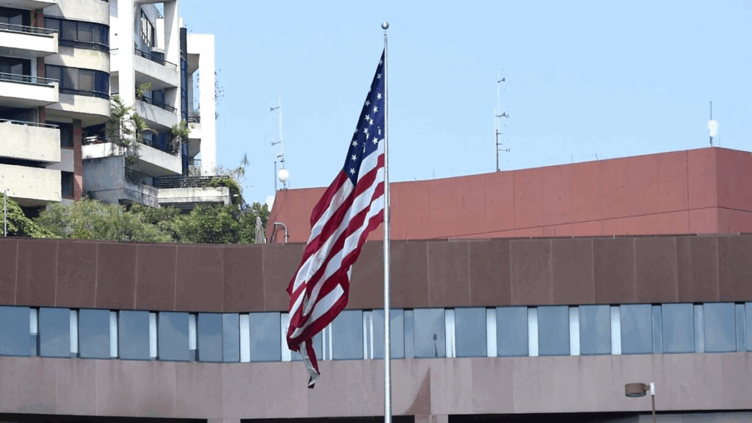 Diplomáticos de EE.UU. aterrizan en Caracas