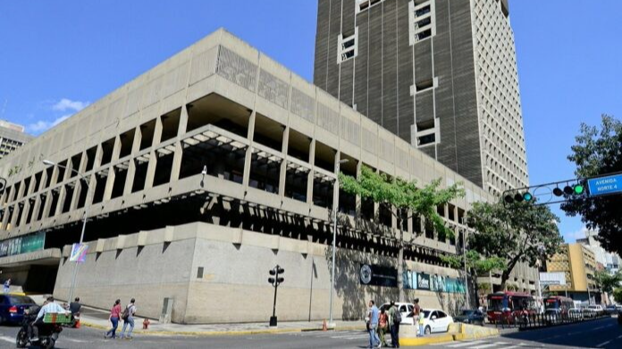 El BCV inyecta 500 millones de dólares