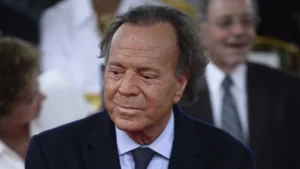 Julio Iglesias