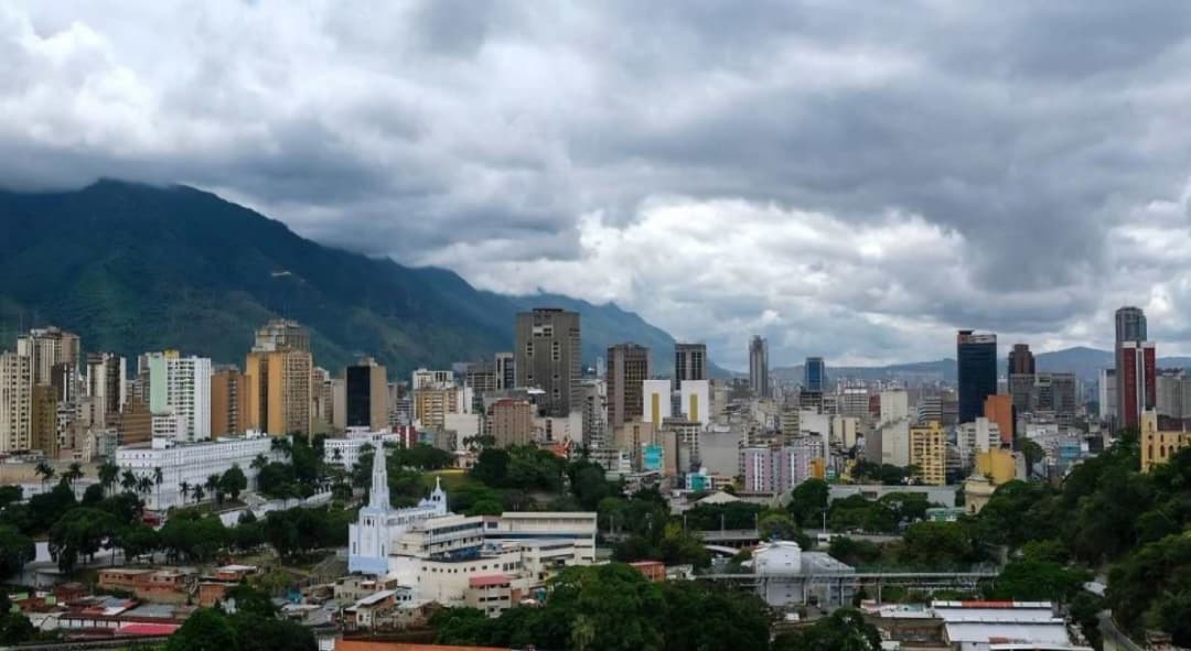 Viernes entre sol y nubes: así estará el clima en gran parte del país