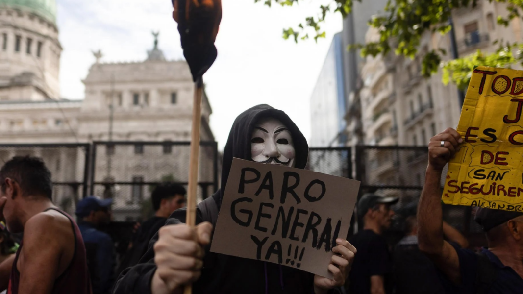 Sindicatos argentinos convocan a un paro contra la reforma laboral de Milei