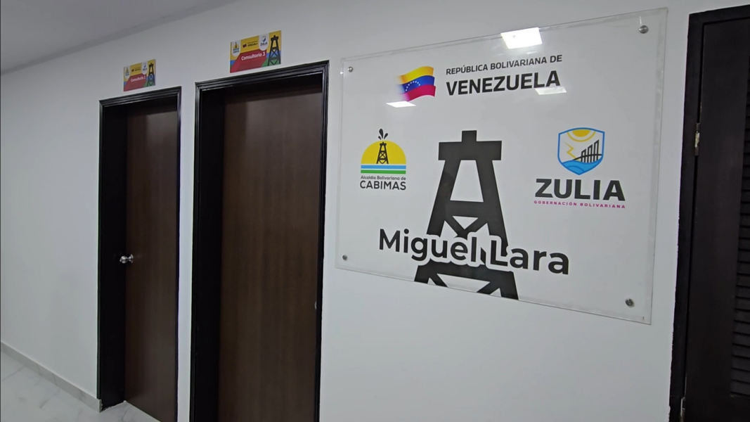 Entregan el Centro Oftalmológico Miguel Lara en Zulia
