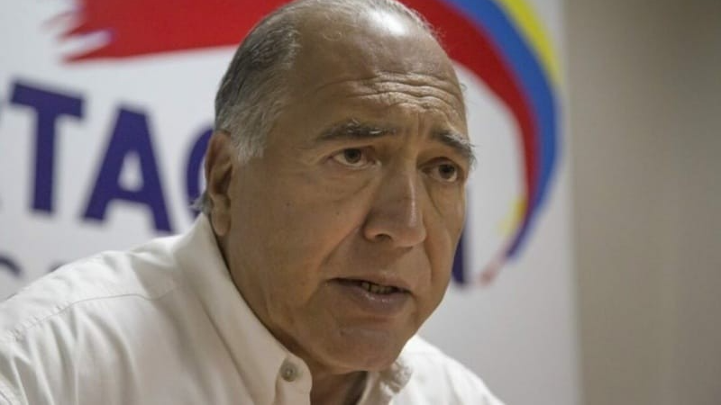 Eduardo Semtei afirma que el respaldo a María Corina Machado cayó 8%