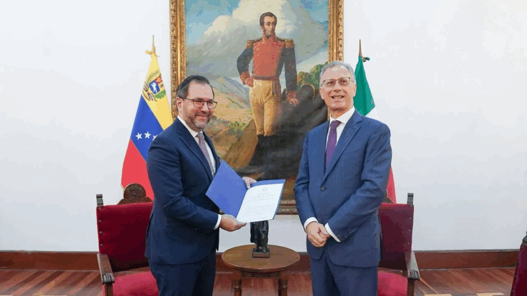 Venezuela recibe a los nuevos embajadores de Italia y Nicaragua