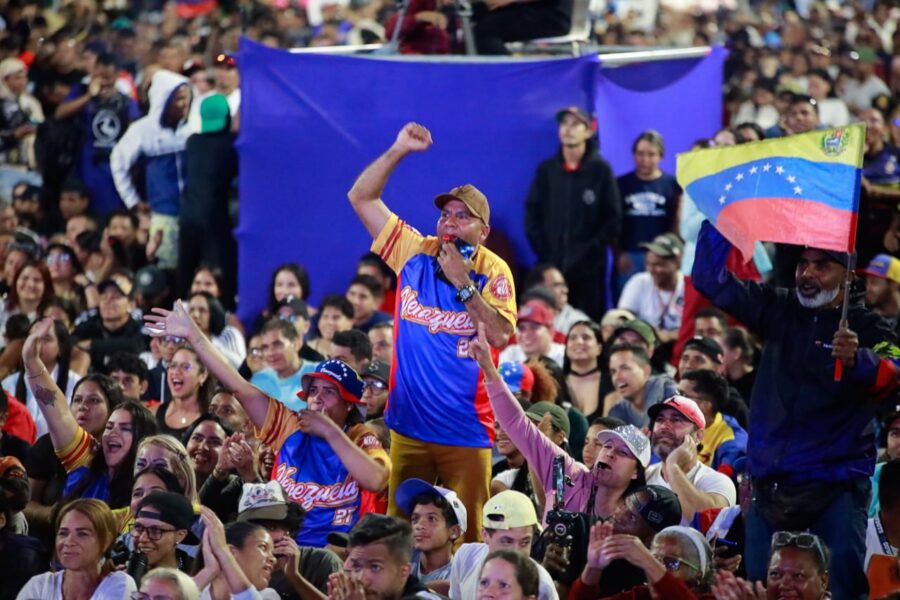 ¡CARACAS SE VISTE DE GLORIA EN LA FINAL DEL CLÁSICO MUNDIAL!