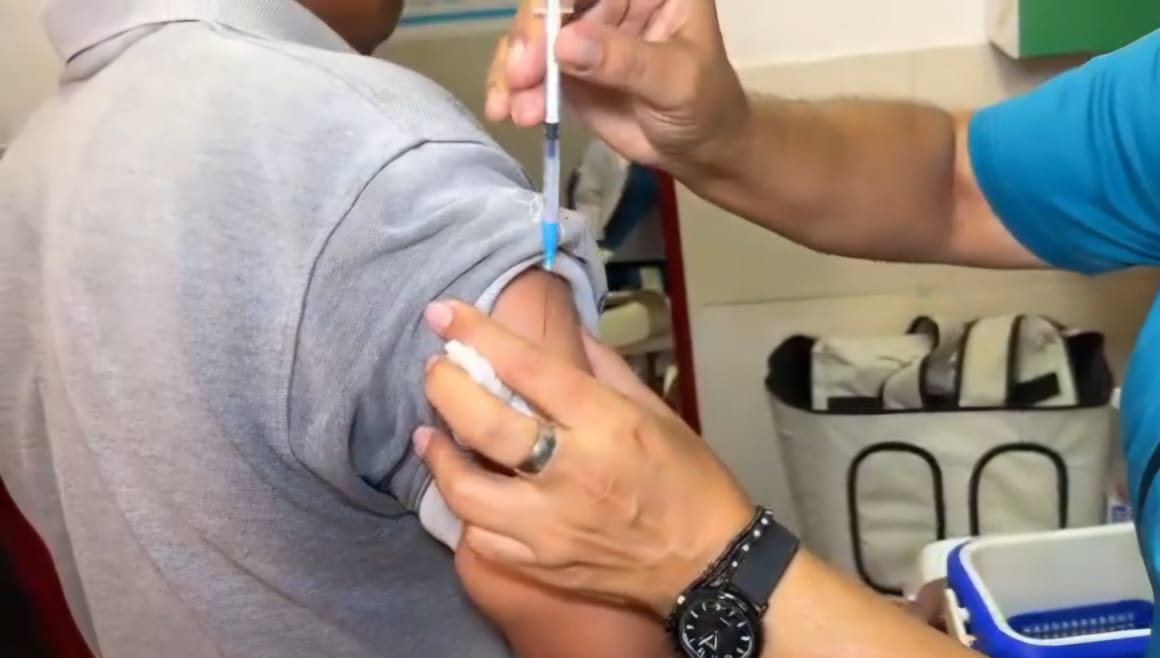 Petare fortalece su esquema preventivo con jornada de vacunación contra la fiebre amarilla