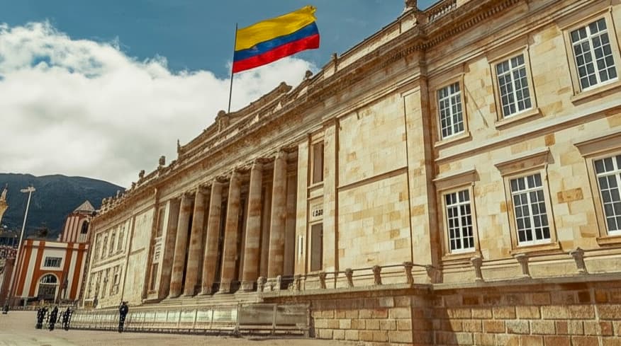 Colombia acude a las urnas para renovar el Congreso este domingo