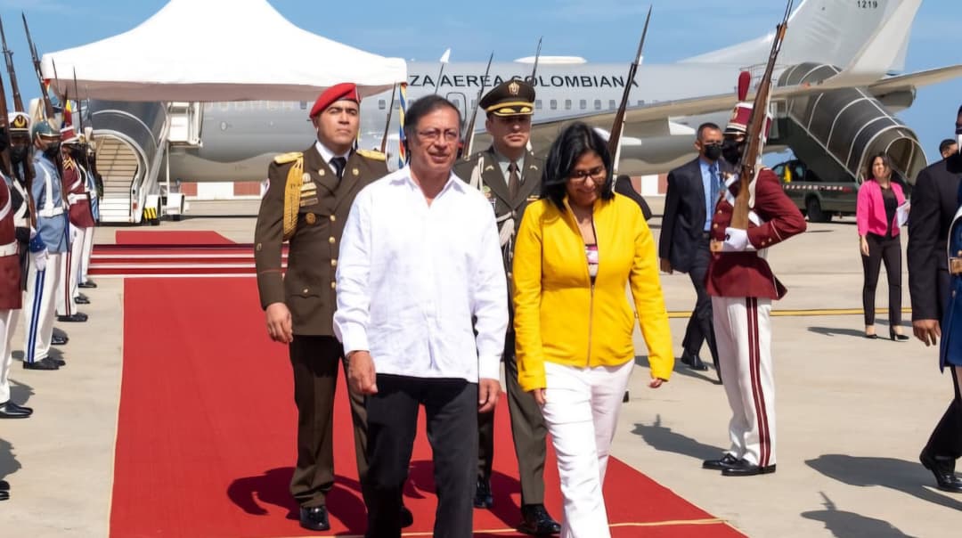 Petro y Delcy Rodríguez se reunirán en la frontera este viernes