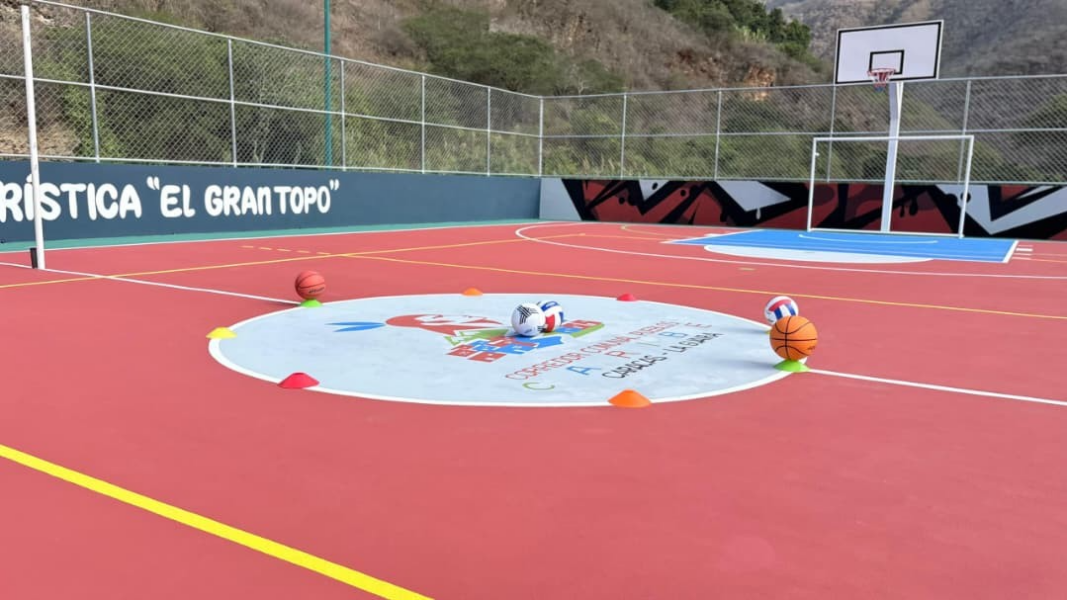 ¡A jugar! Entregan cancha totalmente equipada en la Caracas-La Guaira