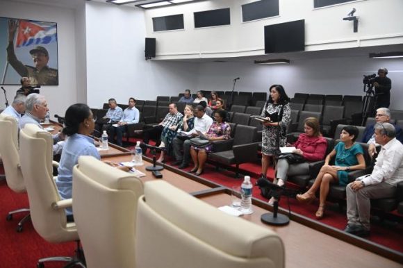 Presentan prometedor fármaco cubano contra el Alzheimer