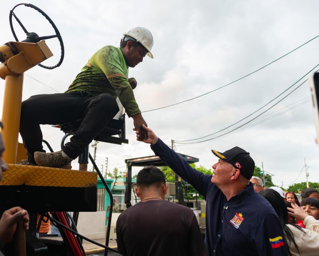 Di Martino asfalta Los Aceitunos con 7.500 toneladas