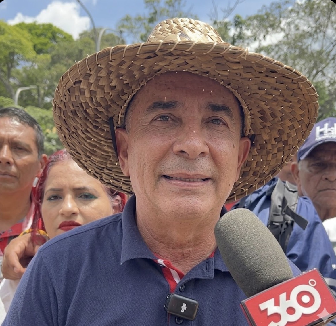 Freddy Bernal asegura que las sanciones internacionales son la causa directa de los bajos salarios en el país