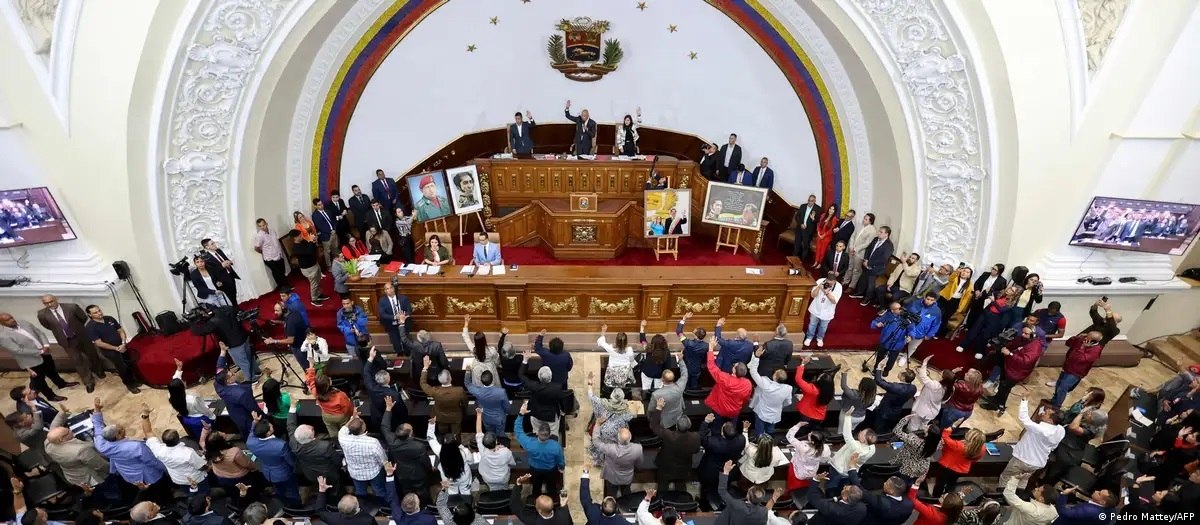 ​Asamblea Nacional sanciona por unanimidad la nueva Ley Orgánica de Minas para impulsar la prosperidad nacional