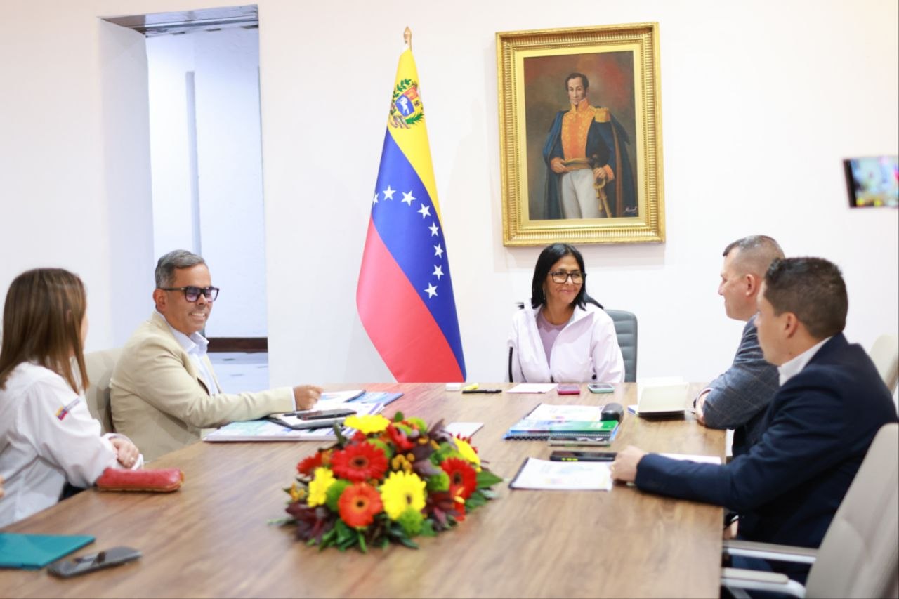 Delcy Rodríguez impulsa las Mesas Técnicas de Agua para fortalecer el poder popular en la gestión hídrica
