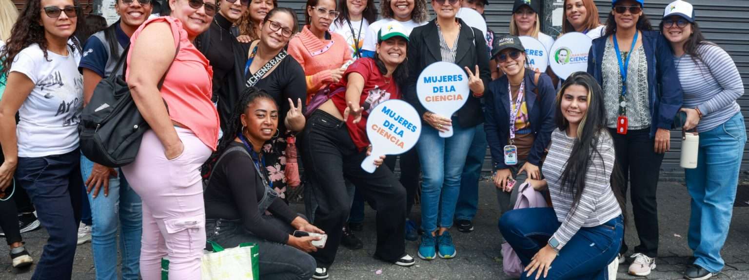 Con más de 20.000 firmas, movimientos sociales de mujeres exigen respeto y denuncian ataques contra la presidenta (E) Delcy Rodríguez