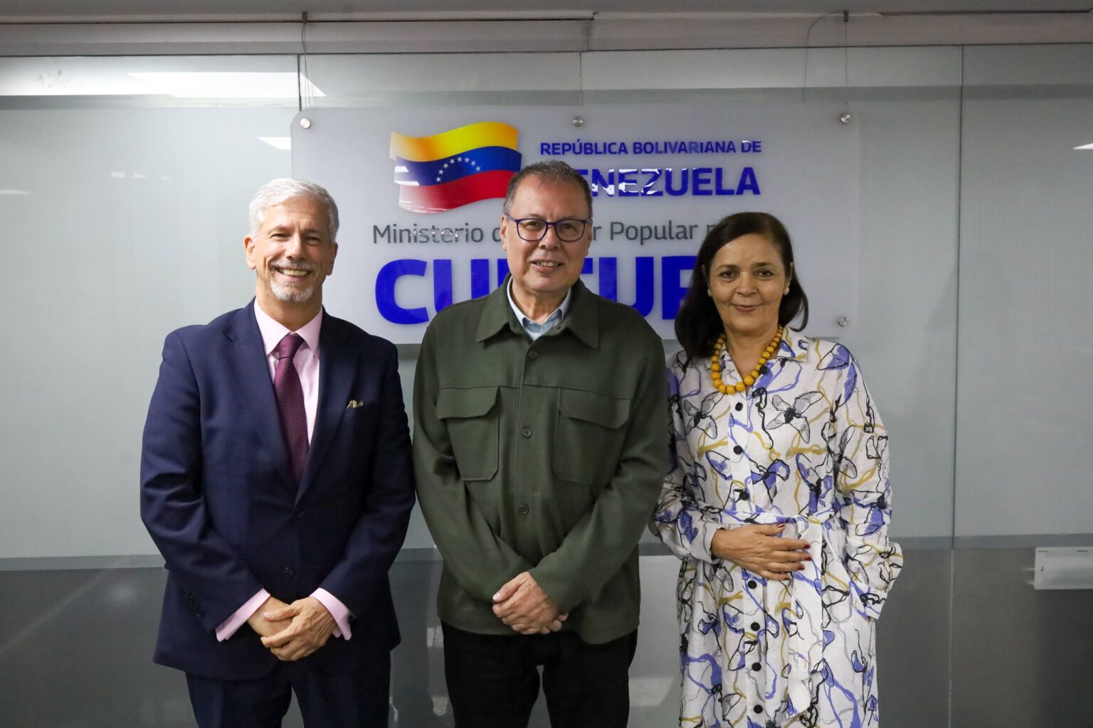 Venezuela y Brasil acuerdan fortalecer intercambio cultural
