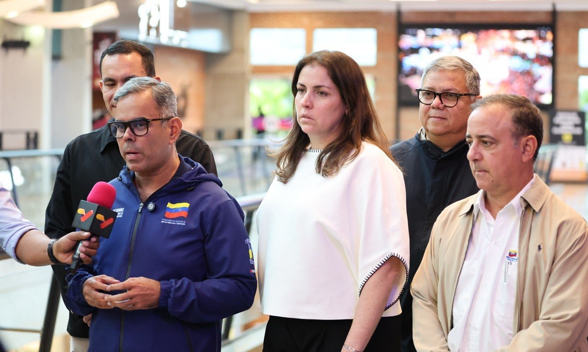 Centros comerciales se suman al Plan de Ahorro Energético